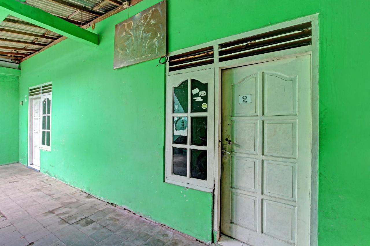 Spot On 91764 Griya Amarta Syariah Hotel Yogyakarta
